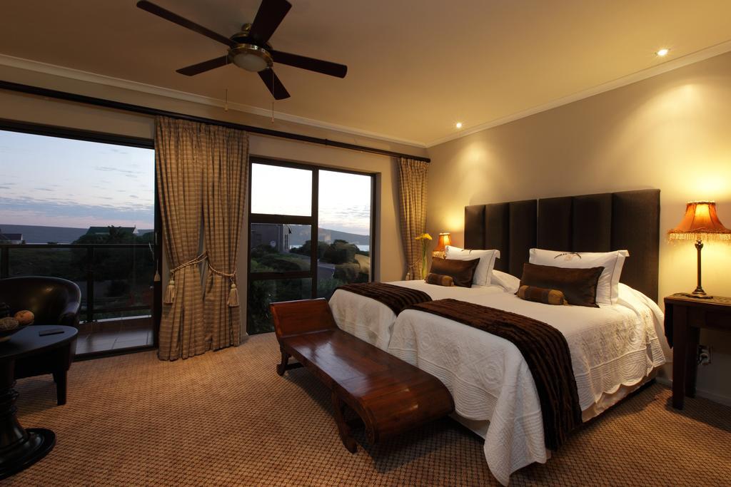 Hotel Harrisons House Langebaan Exterior foto