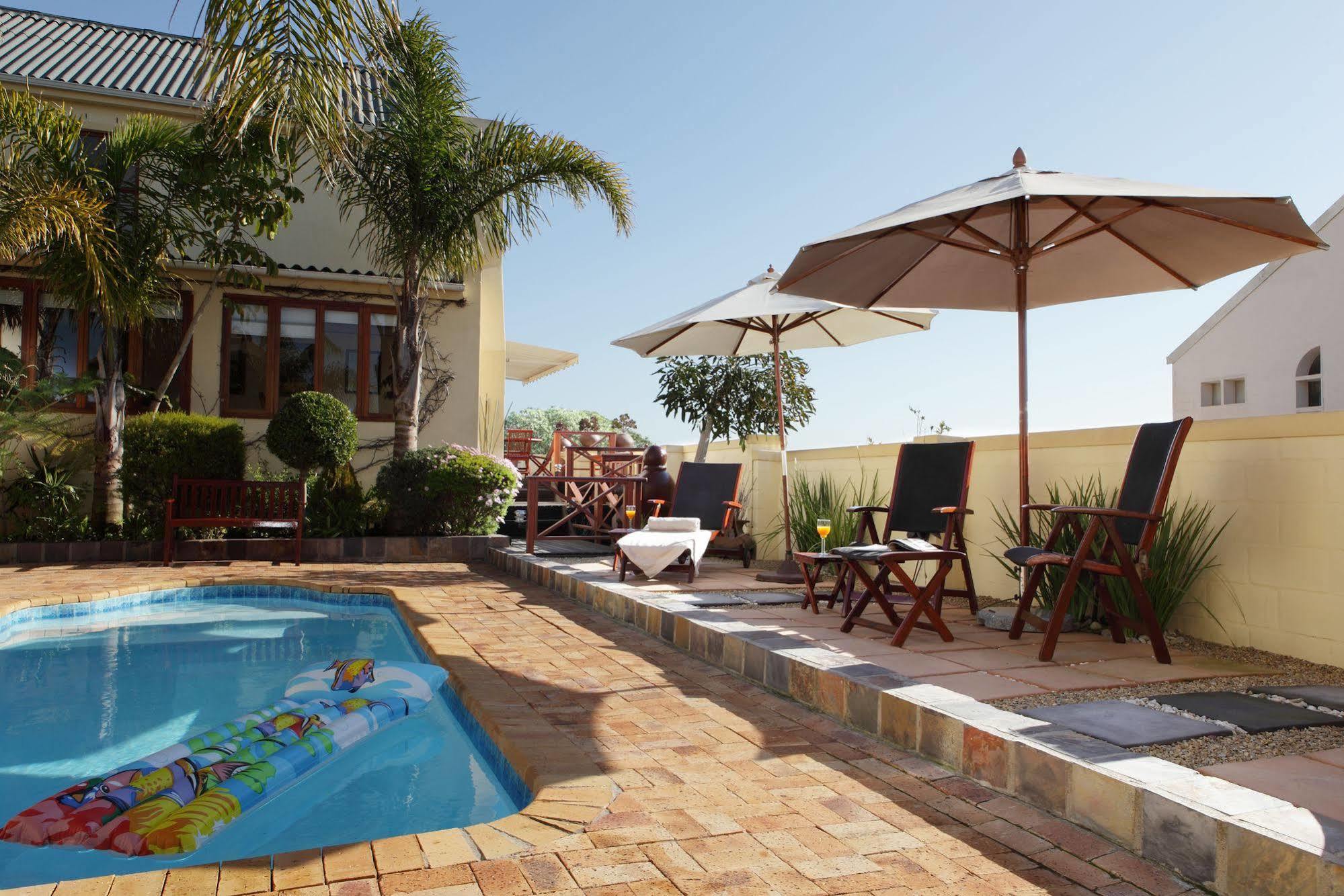 Hotel Harrisons House Langebaan Exterior foto